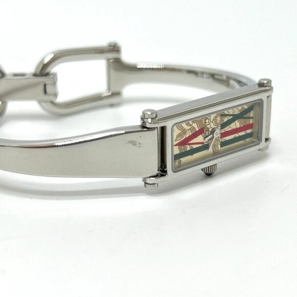GUCCI 1500L Square Bangle watch quartz Wristwatch SS Silver main image 4